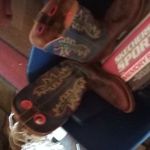 New  8 Men oil resistant  Boot